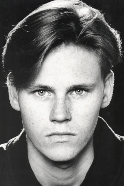 TK_actor-headshot-vintage_002