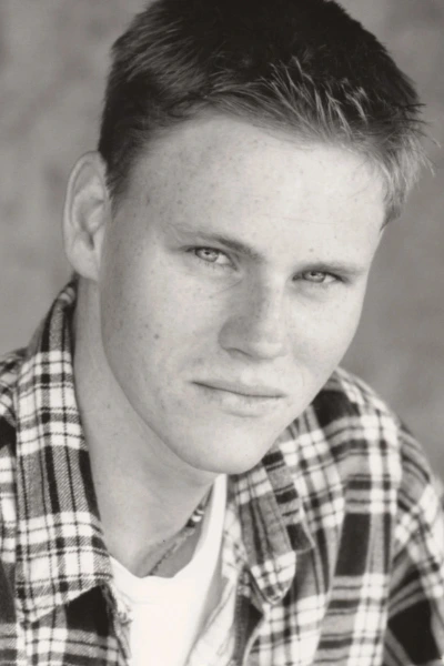 TK_actor-headshot-vintage_004