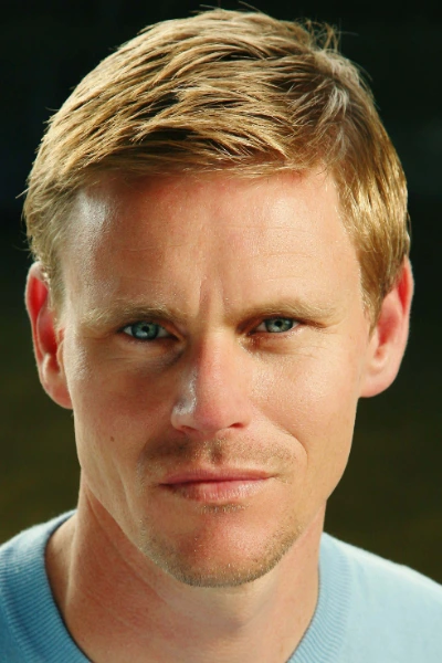 TK_actor-headshot-vintage_007