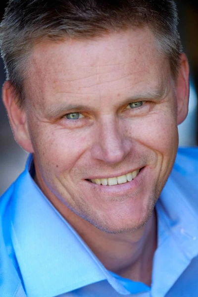 TK_actor-headshot-vintage_013